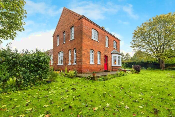 5 Bedroom Detached House For Sale In Abbey Road, Bardney, Lincoln, LN3