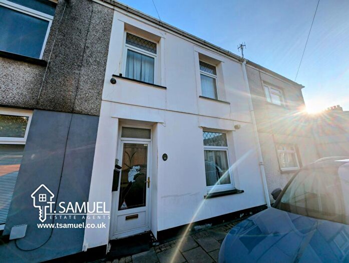 3 Bedroom Terraced House For Sale In Whitcombe Street, Aberdare, South Glamorgan, CF44