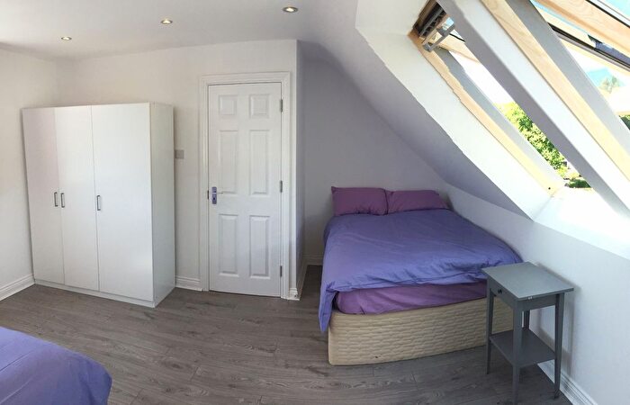 4 Bedroom Terraced House To Rent In Arrowsmith Road, Chigwell, IG7