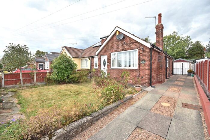 3 Bedroom Semi-Detached House For Sale In Kelmscott Lane, Leeds, West Yorkshire, LS15