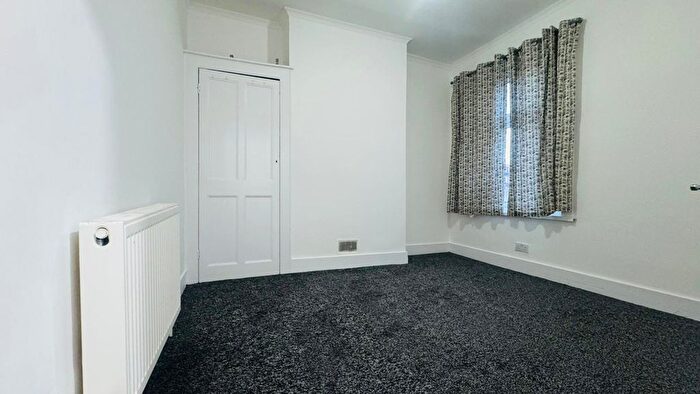 3 Bedroom Semi Detached House To Rent In Strone Road, Forest Gate, E7