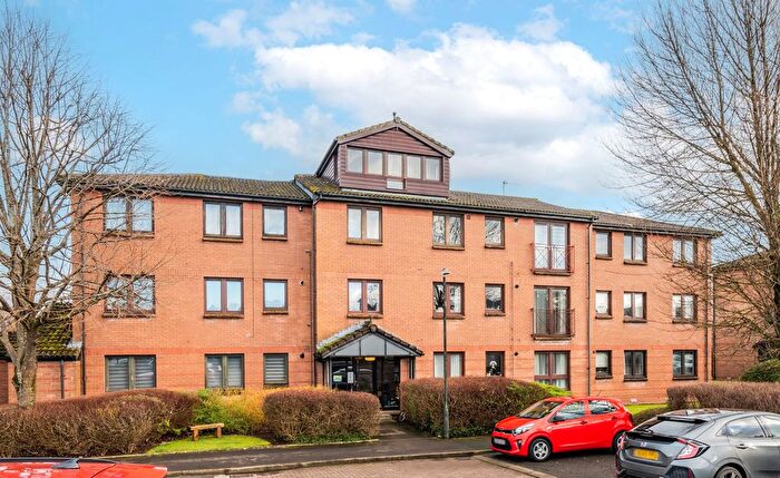 2 Bedroom Flat For Sale In Abbey Mill, Stirling, FK8