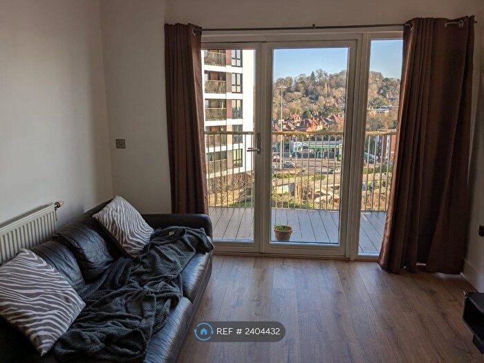 1 Bedroom Flat To Rent In Trident Point, Harrow, HA1