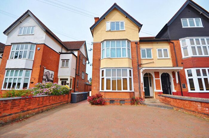 1 Bedroom Apartment To Rent In Musters Road, West Bridgford, Nottingham, Nottinghamshire, NG2