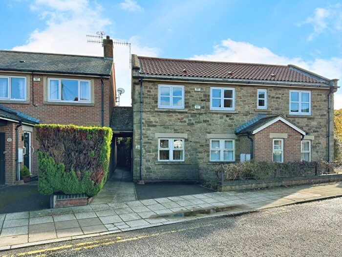 2 Bedroom Flat To Rent In Millside, Morpeth, NE61