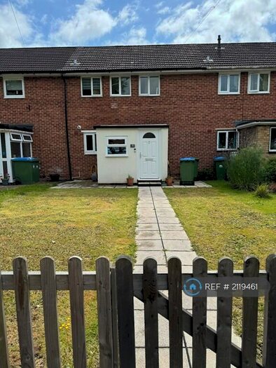 2 Bedroom Terraced House To Rent In Maybush Road, Southampton, SO16