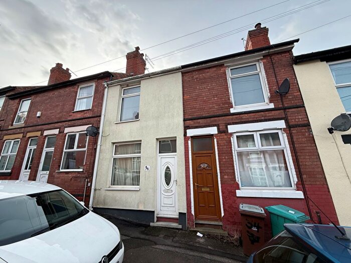 2 Bedroom Property To Rent In St. Cuthberts Road, Nottingham, NG3