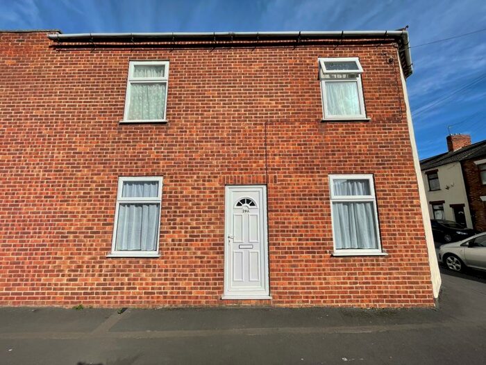 1 Bedroom Flat To Rent In Victoria Street, Burton On Trent, DE14