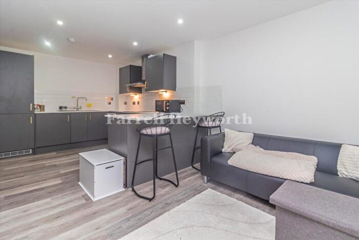 1 Bedroom Flat For Sale In Winckley Square, Preston, PR1