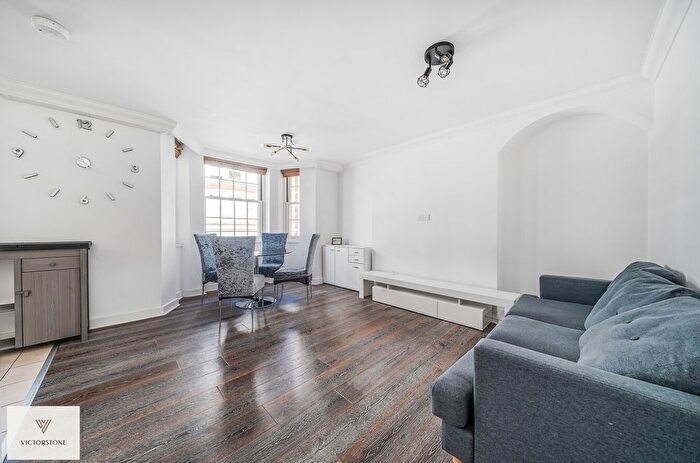 2 Bedroom Flat To Rent In Huntley Street, Goodge Street, London, WC1E