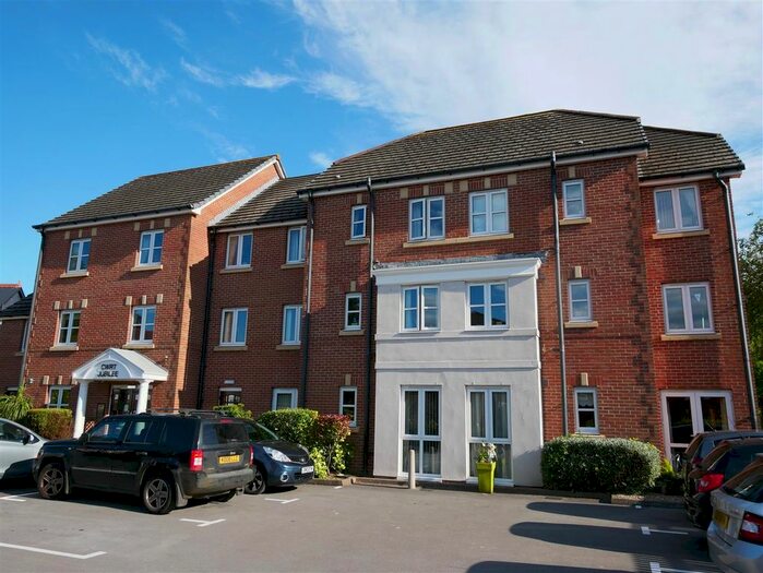 1 Bedroom Flat To Rent In Plymouth Road, Penarth CF64