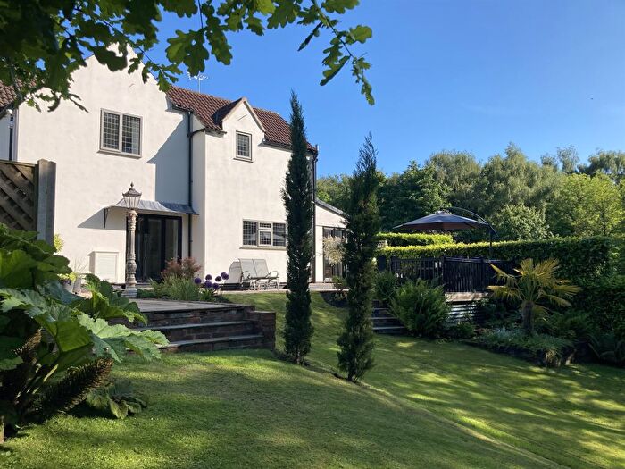 3 Bedroom Detached House For Sale In Moorgreen, Newthorpe, Nottingham, NG16