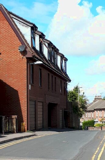 1 Bedroom Flat To Rent In High Street, Fordington, Dorchester, DT1