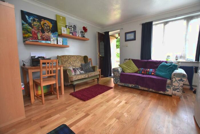 1 Bedroom Maisonette To Rent In Priory Close Beckenham, BR3