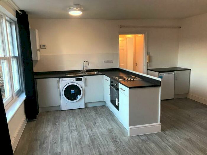 1 Bedroom Property To Rent In Marlborough Street, Faringdon, SN7