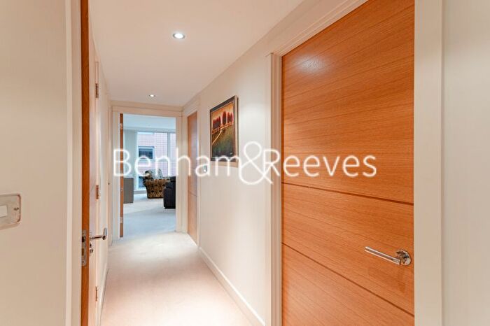 3 Bedroom Flat To Rent In The Boulevard, Fulham, SW6