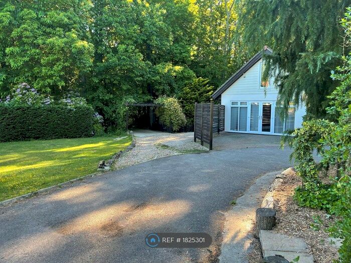 2 Bedroom Detached House To Rent In Carters Hill Lane, Meopham, Gravesend, DA13