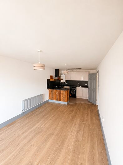 Property To Rent In East Barnet Road, Barnet, EN4