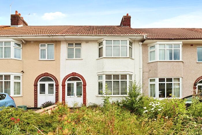 3 Bedroom Terraced House For Sale In Elm Park, Filton, Bristol, Gloucestershire, BS34