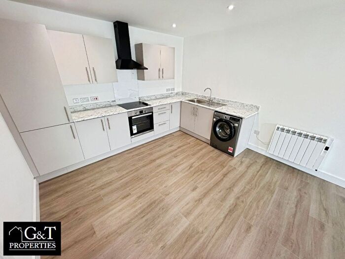 2 Bedroom Flat To Rent In D High Street, Dudley, DY1