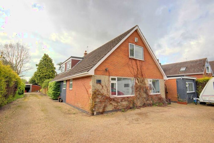 5 Bedroom Detached House For Sale In Ferry Lane, Woodmansey, Beverley, HU17