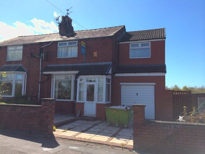 4 Bedroom Semi-Detached House To Rent In Marshalls Cross Road, St. Helens, WA9
