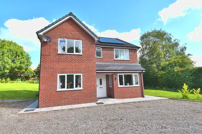 5 Bedroom House For Sale In Clocaenog, Ruthin, LL15