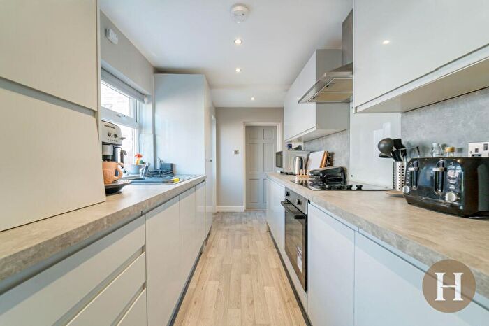 2 Bedroom Terraced House For Sale In Vivian Road, Birmingham, B17