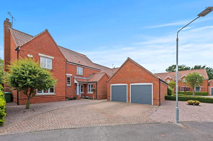 5 Bedroom Detached House For Sale In Hawthorn Close, Bleasby, Nottingham, NG14