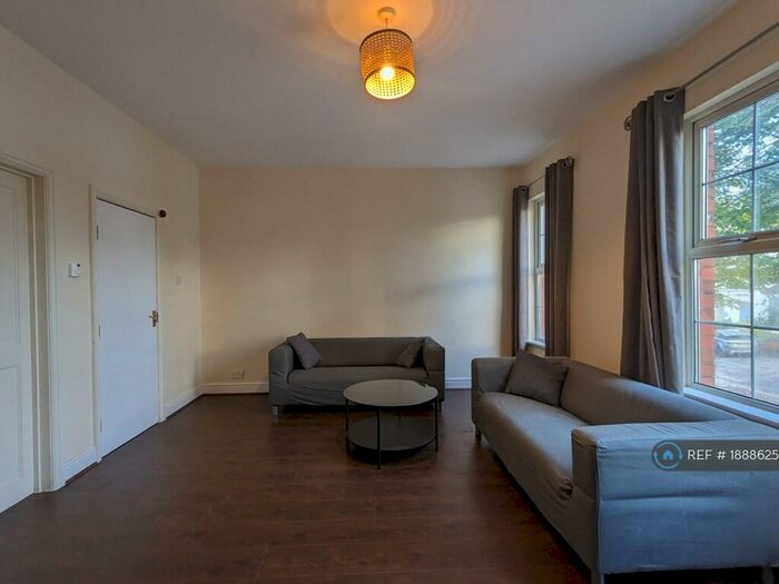 1 Bedroom Flat To Rent In Stetchford, Birmingham, B33