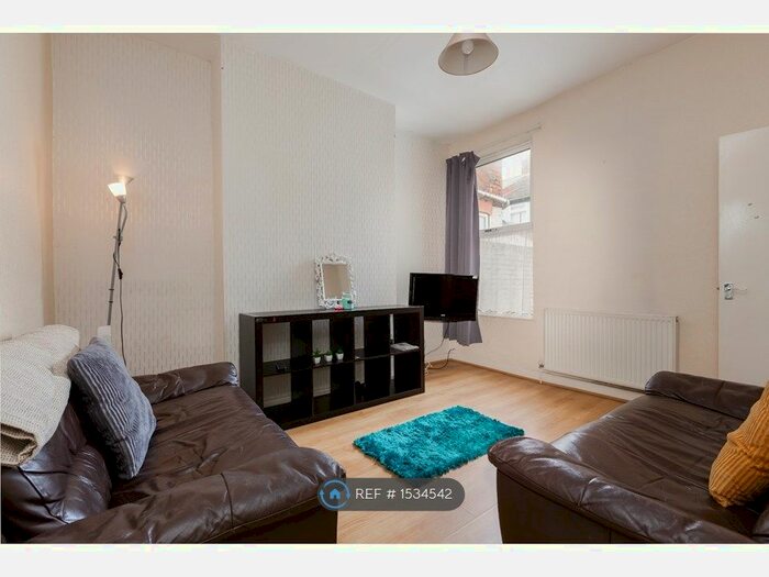 4 Bedroom Terraced House To Rent In Leopold Road, Kensington, Liverpool, L7