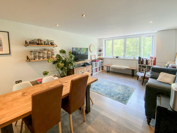 1 Bedroom Apartment To Rent In East Dulwich Road, London, SE22