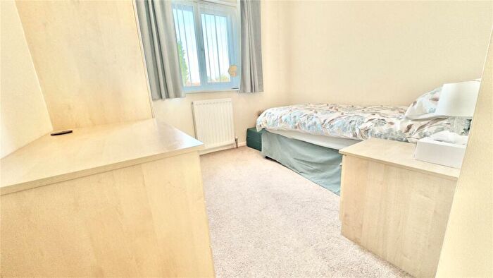 4 Bedroom Detached House For Sale In Pullman Close, Wirral, Merseyside, CH60