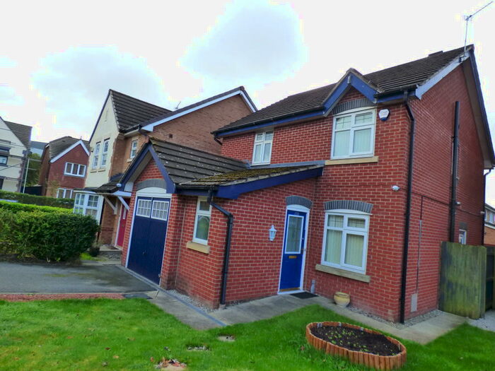 3 Bedroom House To Rent In Gigg Lane, Bury, BL9
