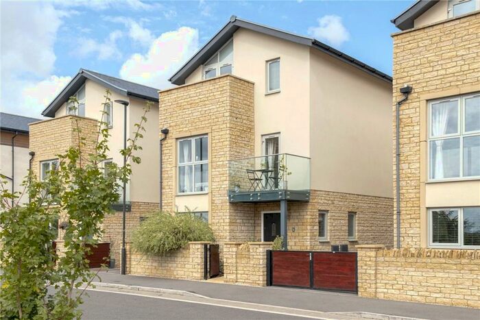4 Bedroom Detached House To Rent In Beckford Drive, Lansdown, Bath, Somerset, BA1