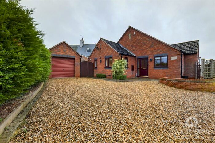 4 Bedroom Bungalow For Sale In The Green, Whilton, Daventry, NN11