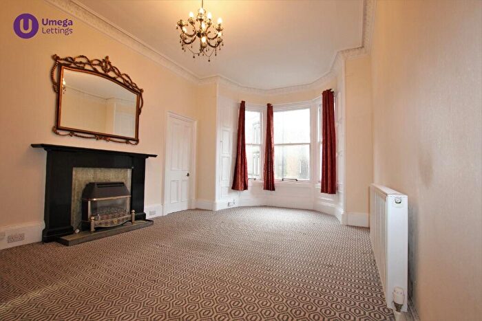 3 Bedroom Apartment To Rent In Polwarth Gardens, Polwarth, Edinburgh, EH11