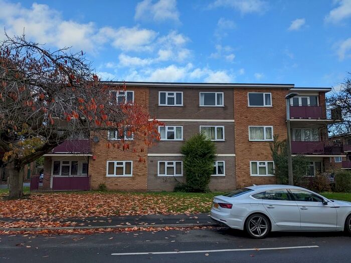 2 Bedroom Apartment To Rent In Shustoke Road, Solihull, West Midlands, B91