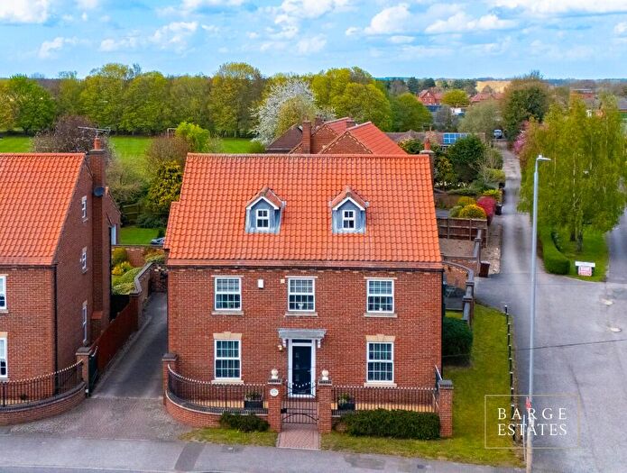 5 Bedroom Detached House For Sale In The Limes, Great North Road, Barnby Moor, DN22