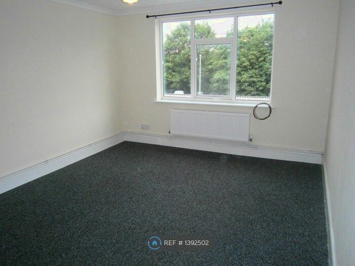 2 Bedroom Flat To Rent In Service Station, Ryton On Dunsmore, Coventry, CV8