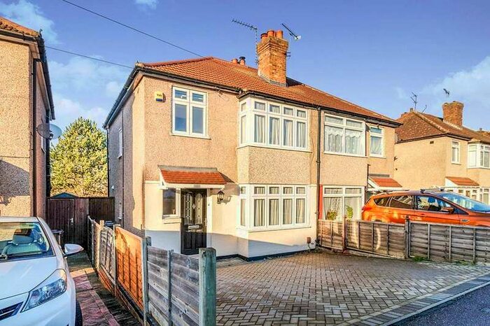 3 Bedroom Semi-Detached House To Rent In Wilmot Road, Dartford, DA1