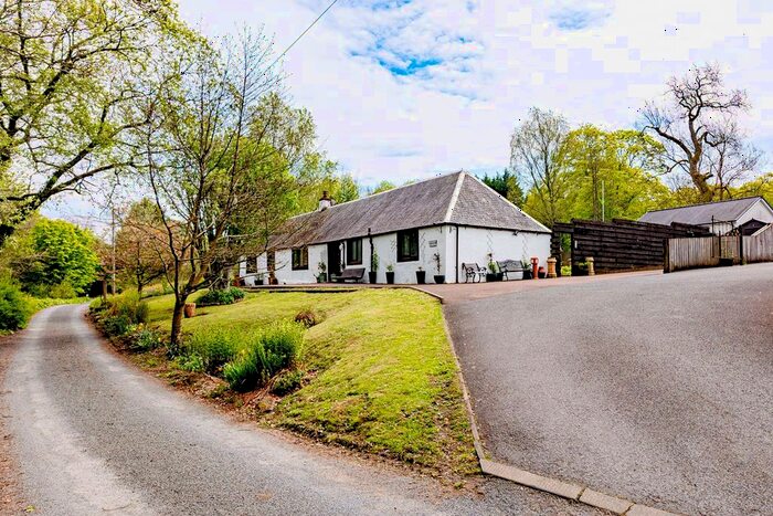 4 Bedroom Cottage For Sale In Stepend, Sorn, Mauchline, KA5