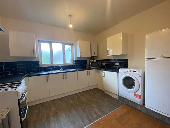 4 Bedroom Apartment To Rent In Sandbed Road, Bristol, BS2