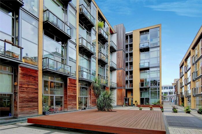 2 Bedroom Flat To Rent In Kingsland Road, London E8