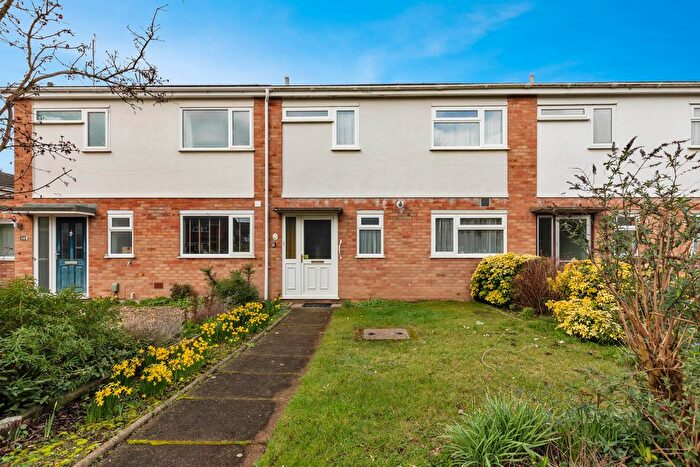 3 Bedroom Terraced House For Sale In Scotsdowne Road, Cambridge, CB2