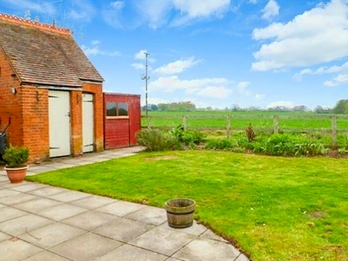 2 Bedroom Semi-Detached House To Rent In Burcot, Abingdon, OX14