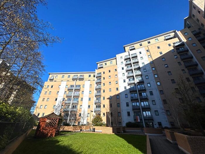 1 Bedroom Flat To Rent In The Middleham, Aspect, Leeds, LS2
