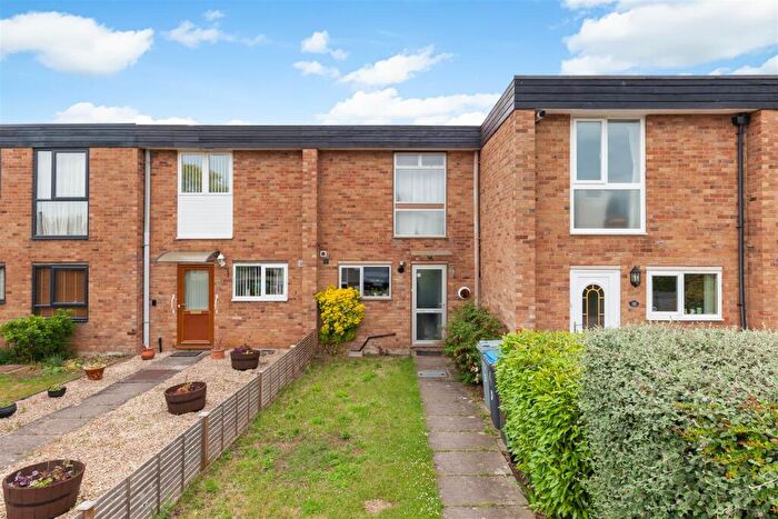 2 Bedroom Terraced House For Sale In Flemings Road, Woodstock, OX20