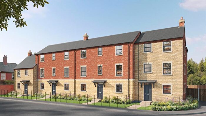 4 Bedroom Terraced House For Sale In Watling Street East, Towcester, NN12
