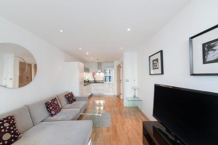 1 Bedroom Apartment To Rent In Ability Place, Millharbour, London, E14